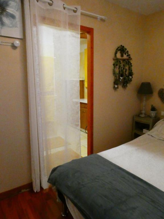 Chambre Le Mas D'Adelice Taulignan Buitenkant foto